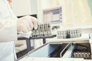 immunoassay analyzer
